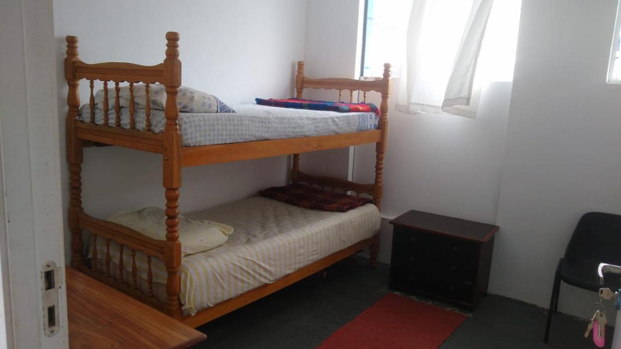 Quarto Duplo